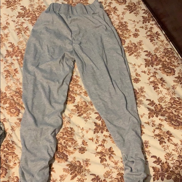 Grey stylish trackpants - Picture 1 of 2